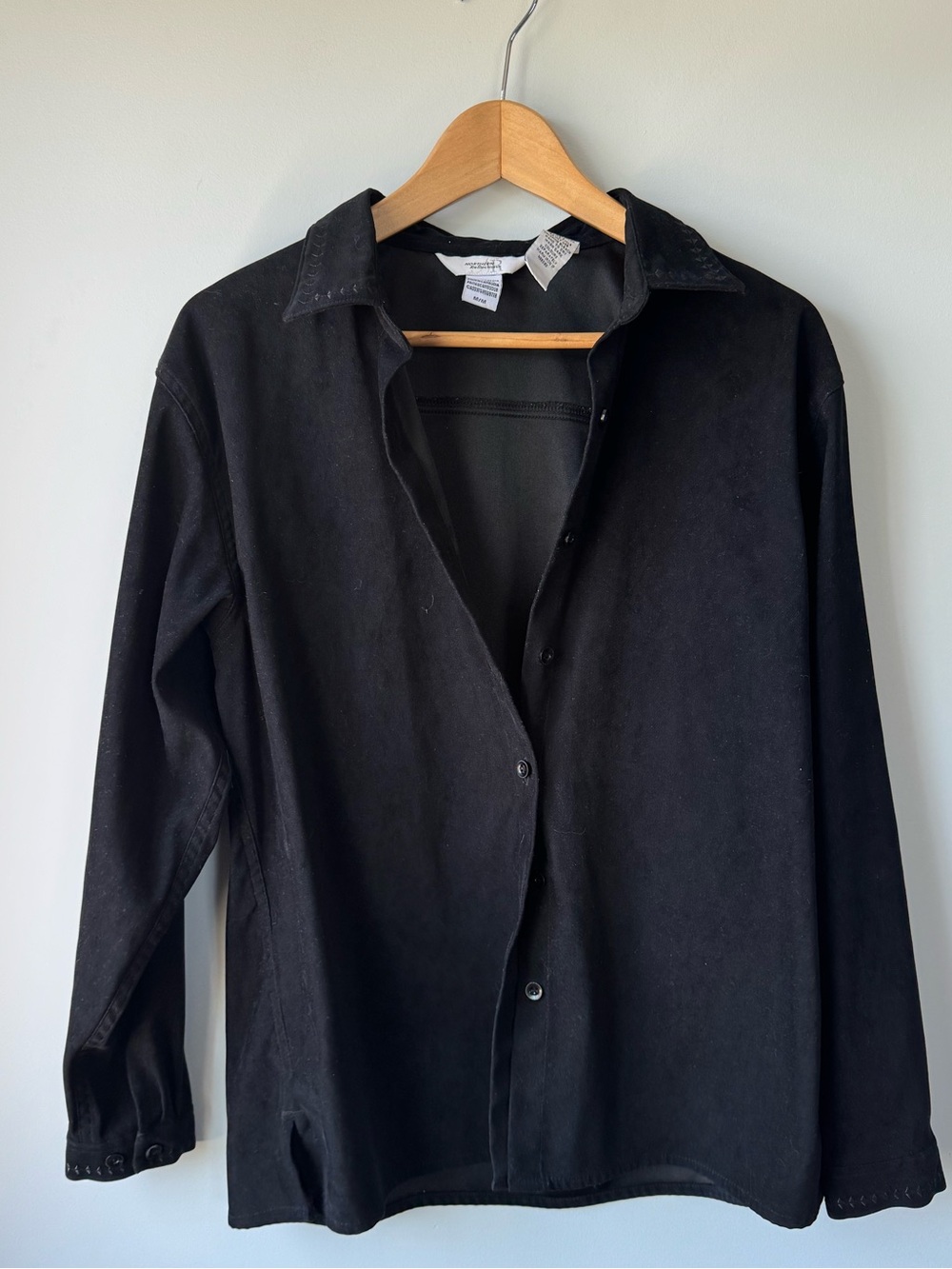 (M) western style Northern Reflections Black Collared Button Shirt